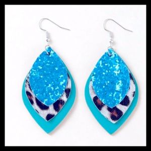 💕Sequin Drop Animal Print Earrings NEW✨